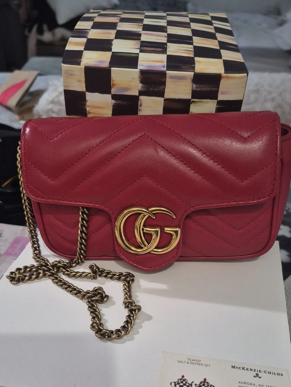 Gucci Red GG Marmont Crossbody Bag with Gold Chain. Authentic. GUC.